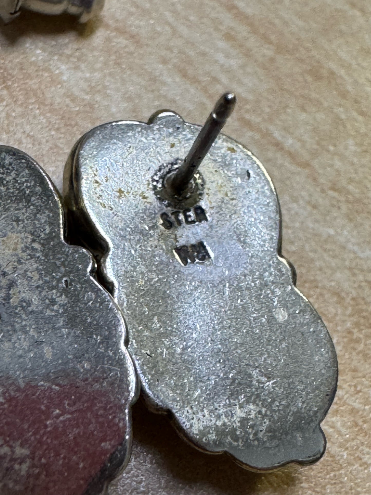 Native American Sterling Silver Multi Stone Inlaid Earrings WM .75" x .40" Leave