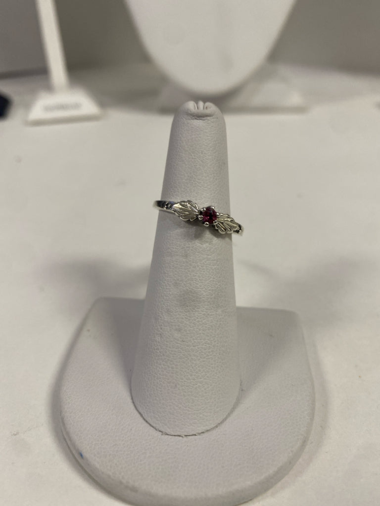 Sterling Silver Ring Rhodolite Garnet Size 8