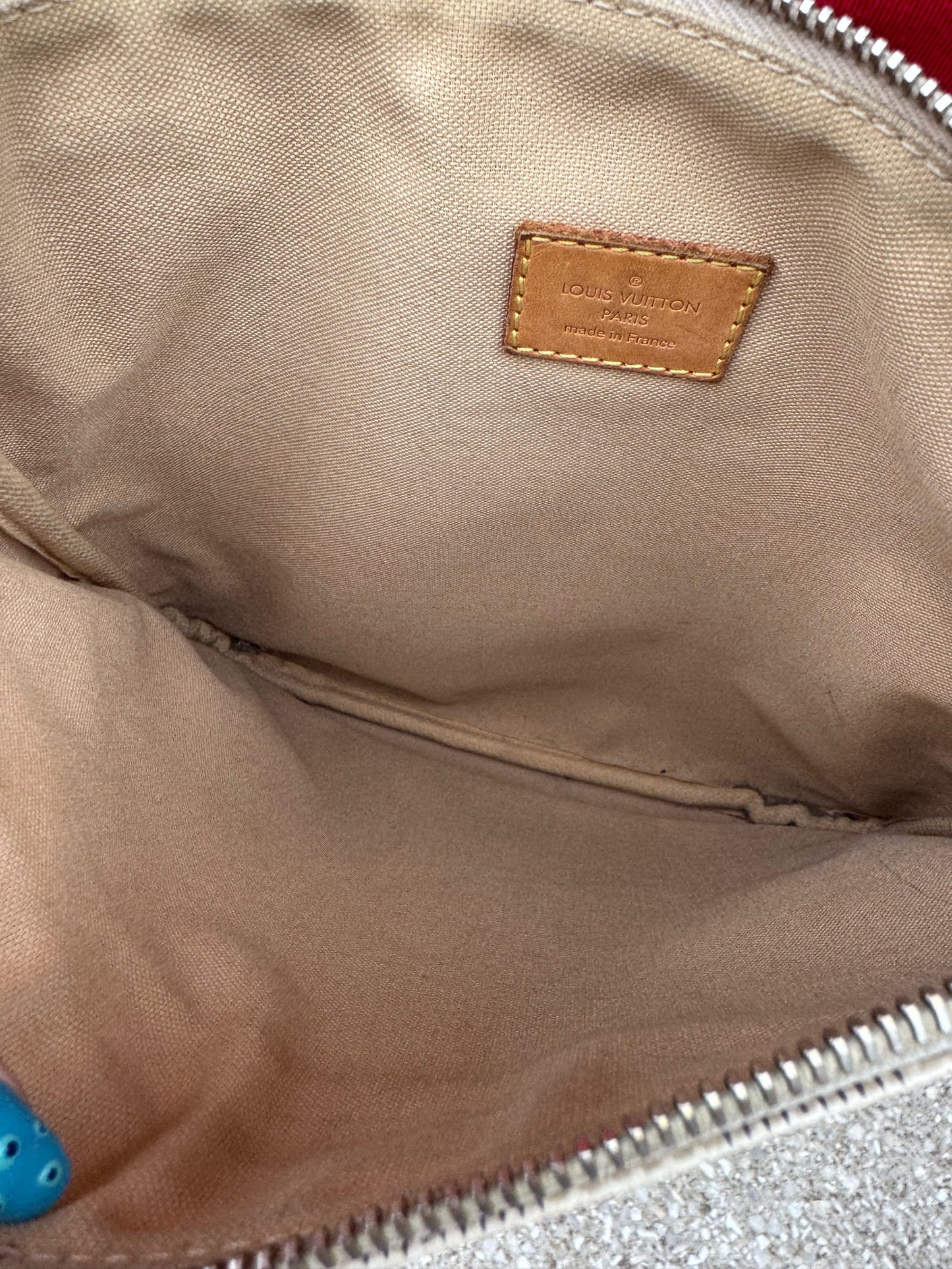 Designer Louis Vuitton White Crossbody