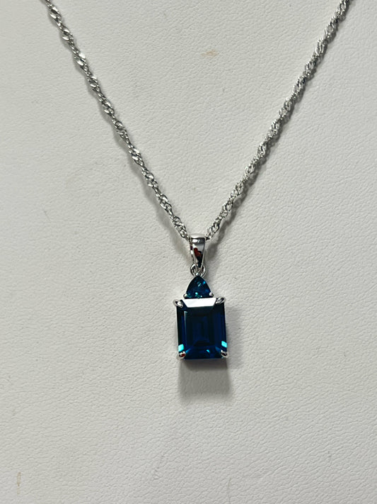 Sterling Teal Created Spinel Pendant & Chain Necklace New JTV