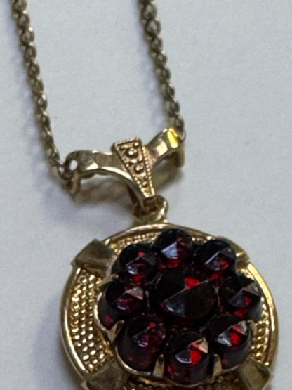 AMCO 14K Gold Filled Necklace Clip on Earring Set 2 Pc Red Garnet Pearl