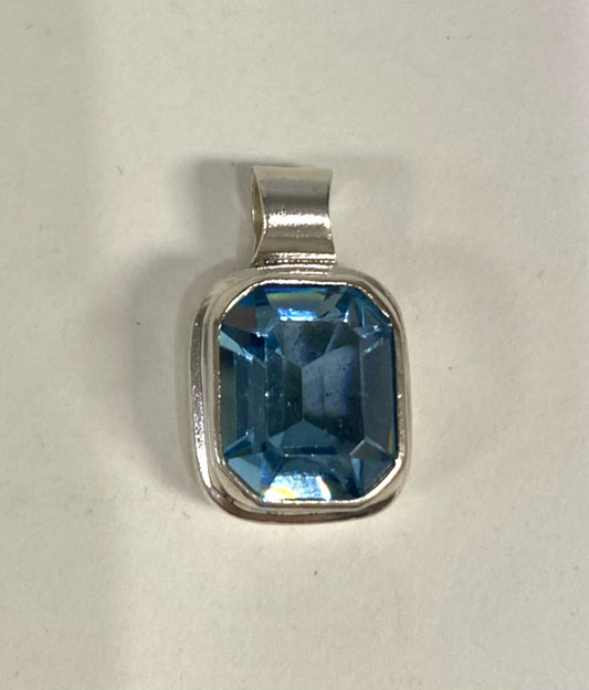 Sterling Silver Blue Topaz Pendant .80"