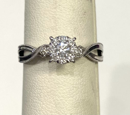 14k White Gold 1/2 ct Diamond Ring Size 6.75