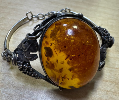 Vintage Sterling Silver Hinged Bangle 7" Bracelet Natural Baltic 1.28" Amber