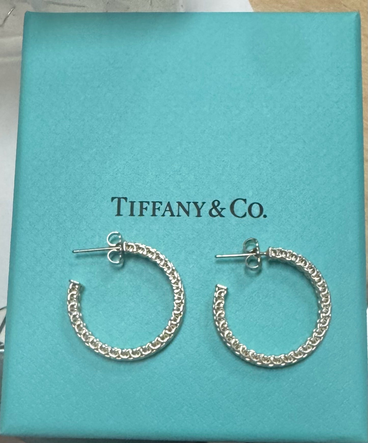 Tiffany & Co. Sterling Silver 1" Mesh Somerset Round Hoop Earrings w/ Box HTF