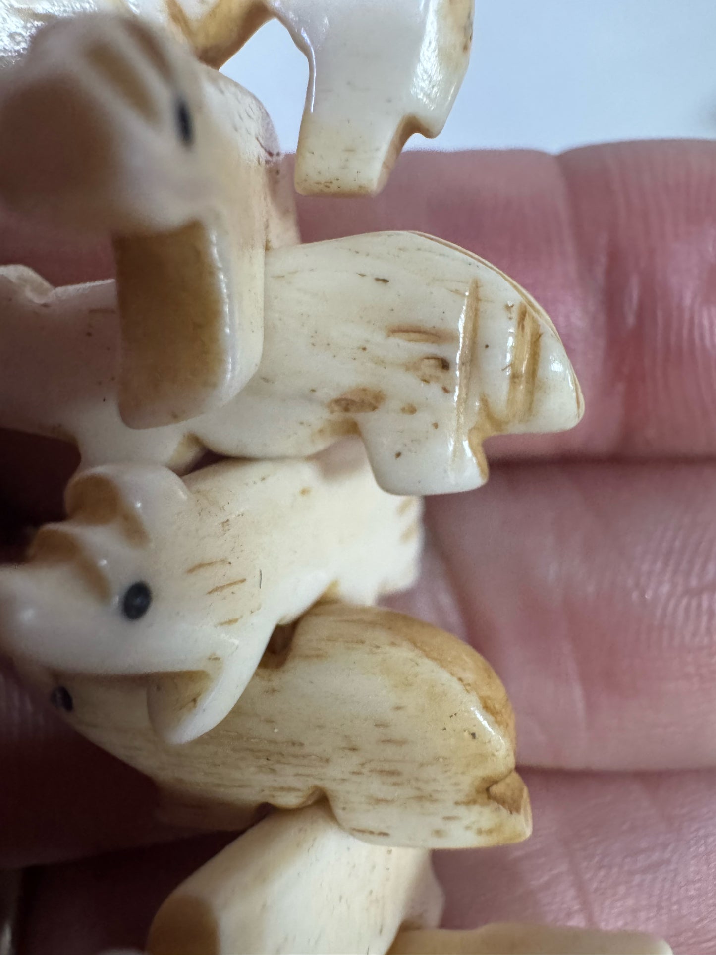 Vintage Native American Fetish Necklace 32" Long Carved Bears & Animals