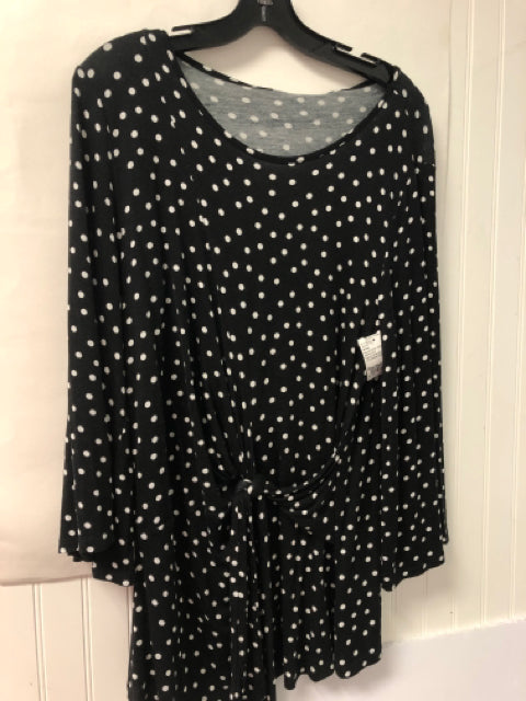 Black & White Bobeau NEW Long Sleeve Shirt Women's