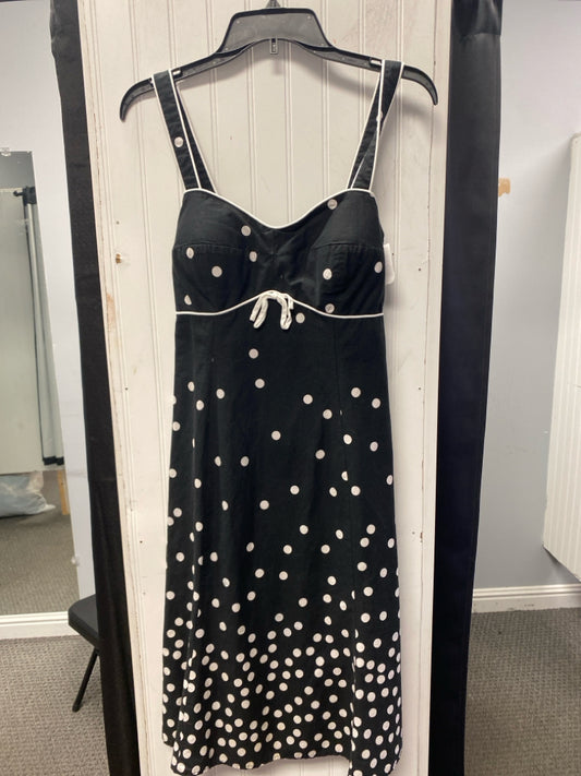 Black And White R& K Dress Women's