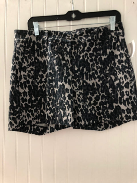 Black Isaac Mizrahi Shorts Women's
