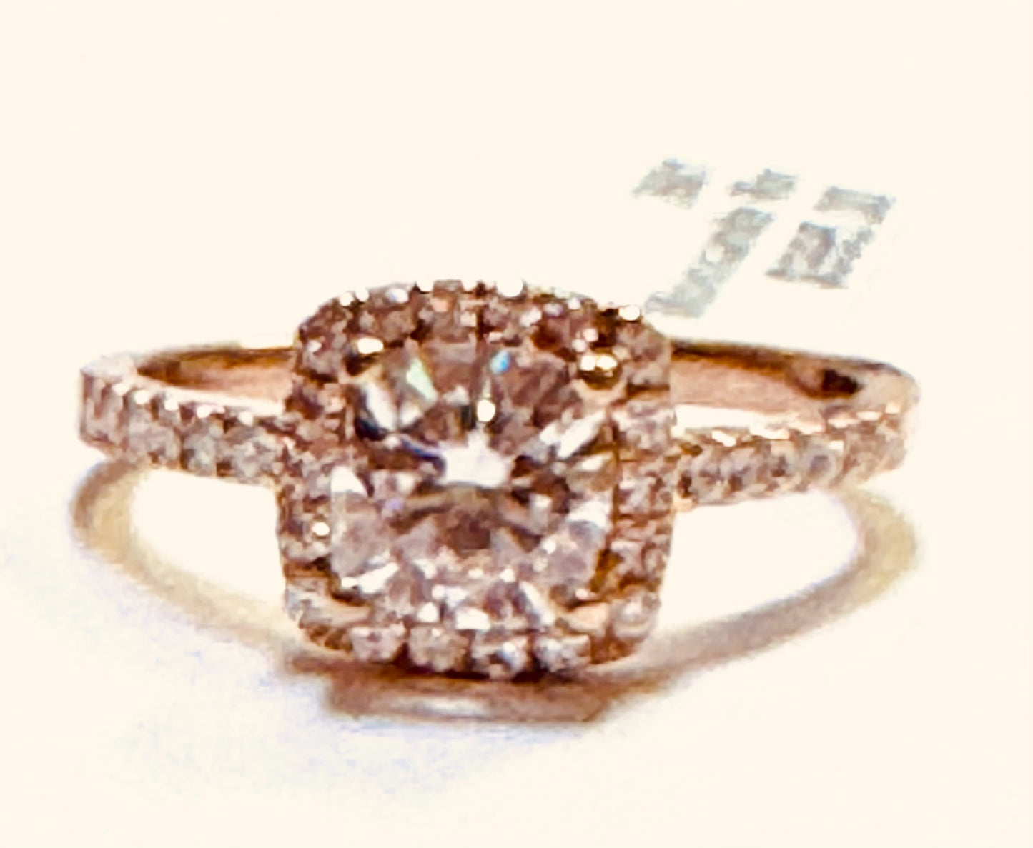 14kr Moissanite Ring