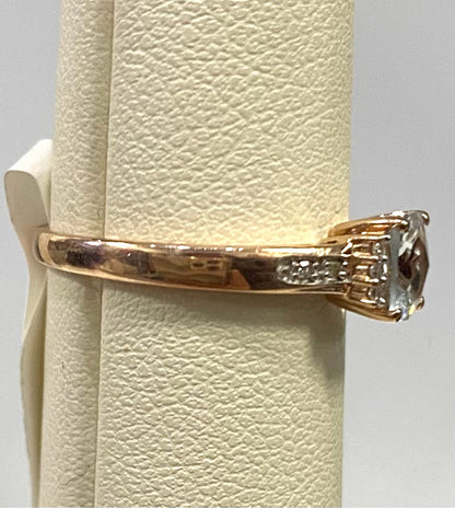 10k Rose Gold Aquamarine &  Diamond Ring Size 7