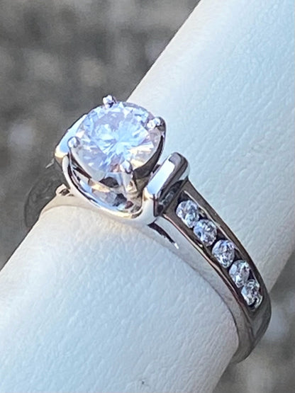 14kw Ring 3/4 Center Natural Diamond S12 G-H 1/3 cttw Natural Side Diamonds SZ 7