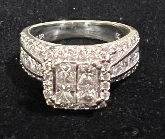 14kw 2 CT TW Diamond Ring