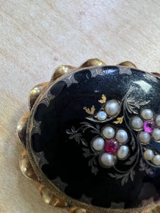 Solid 10k Yellow Gold Black Victorian Brooch Pearl Ruby Floral C Clasp 10.6g