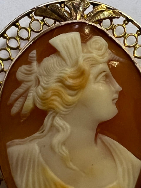 10k Yellow Gold Cameo Brooch Pin Pendant Marked 10k Filigree 1.40" x 1.15"