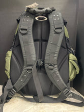 Load image into Gallery viewer, Fashion Green Oakley Backpack