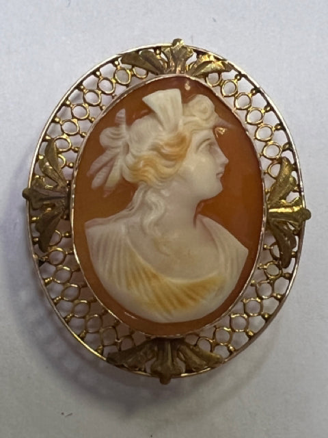 10k Yellow Gold Cameo Brooch Pin Pendant Marked 10k Filigree 1.40" x 1.15"